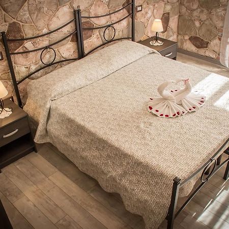 Rocca Pinta Guest House Альгеро Екстер'єр фото