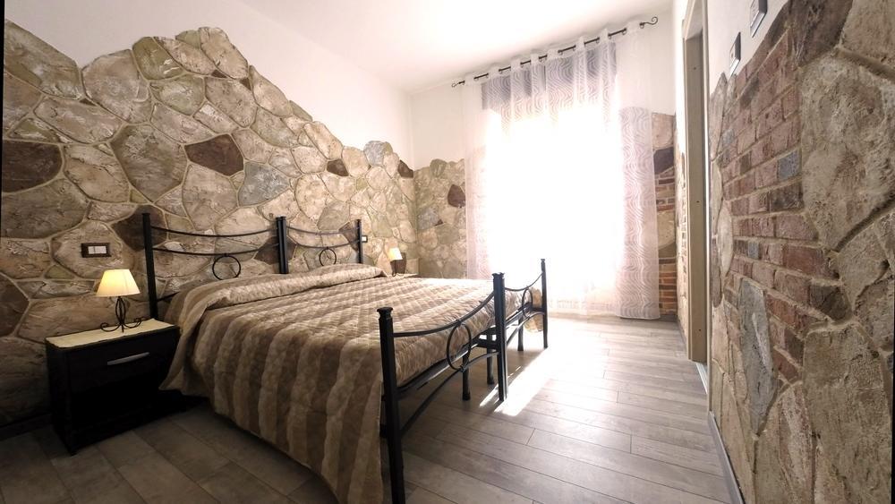 Rocca Pinta Guest House Альгеро Екстер'єр фото