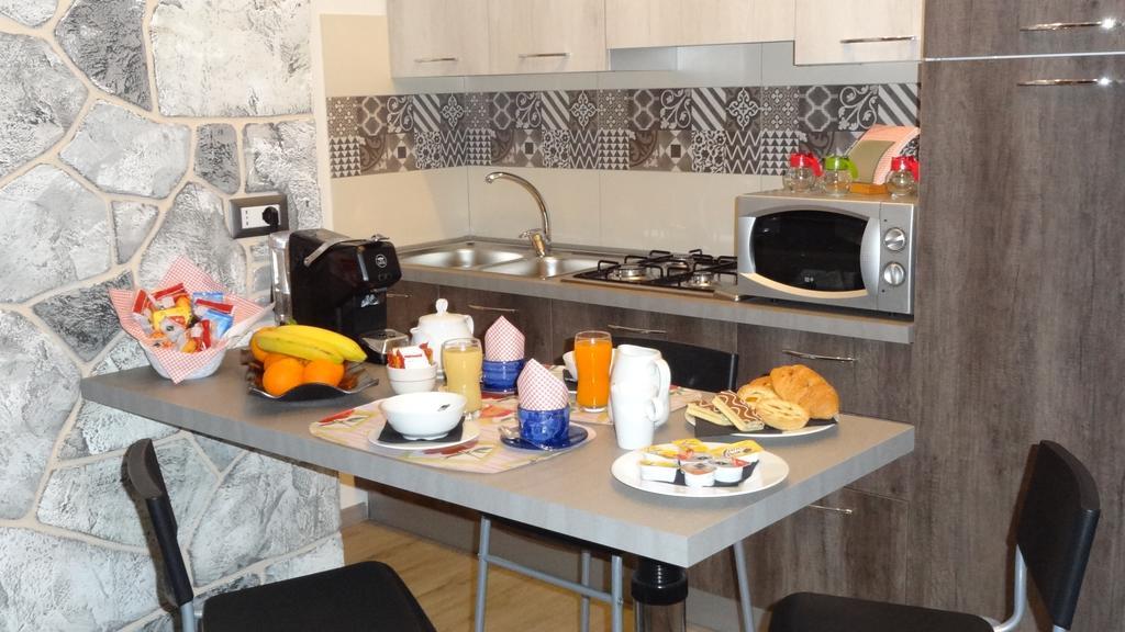 Rocca Pinta Guest House Альгеро Екстер'єр фото