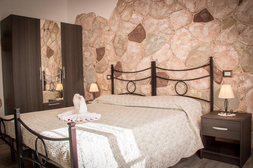 Rocca Pinta Guest House Альгеро Екстер'єр фото